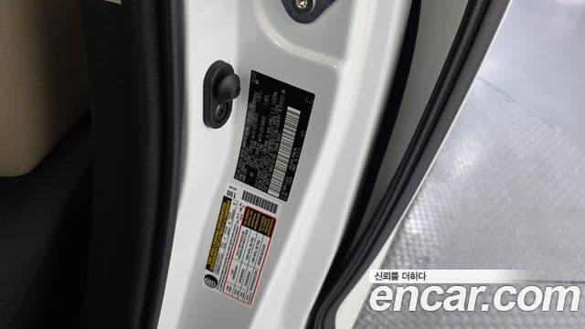 Toyota Sienna 2022 — ფოტო 17/34