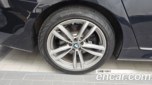 BMW 7 Series 2018 — ფოტო 3/20