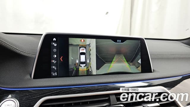 BMW 7 Series 2018 — ფოტო 11/20