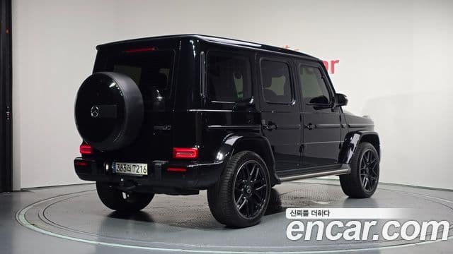 Mercedes-Benz G-Class 2021 — Şəkil 27/32