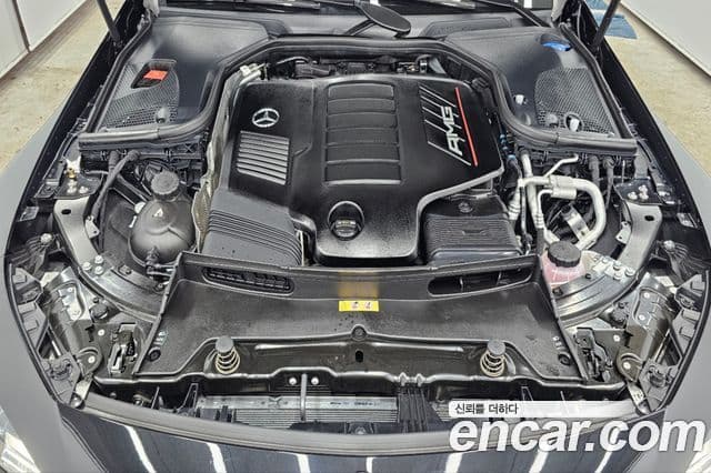 Mercedes-Benz AMG GT 2025 — Photo 20/20