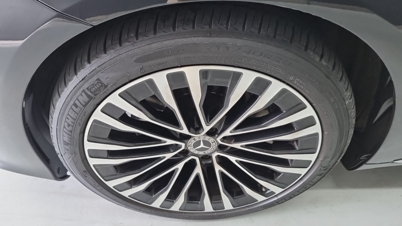 Mercedes-Benz S-Class 2021 — Photo 12/20