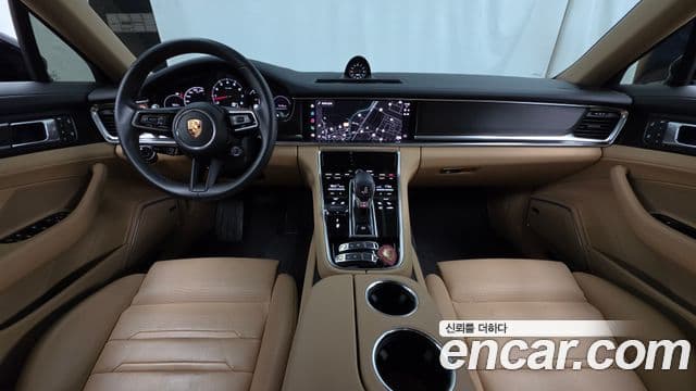 Porsche Panamera 2023 — ფოტო 4/37