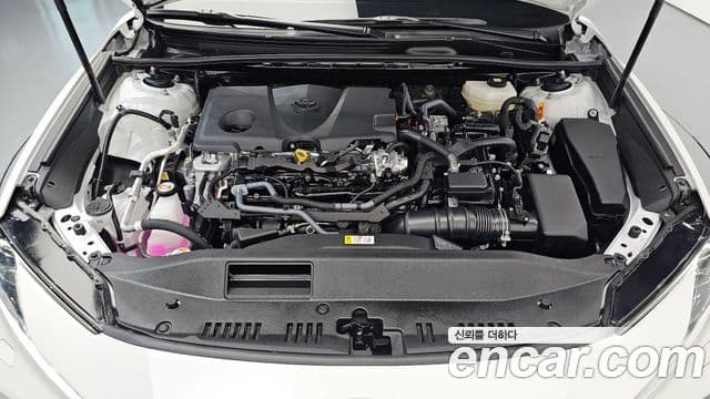 Toyota Camry 2026 — ფოტო 4/35