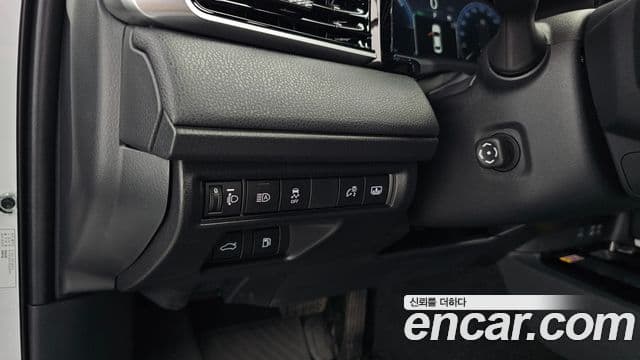 Toyota Camry 2026 — ფოტო 25/35