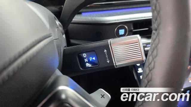 Hyundai Grandeur Hybrid 2025 — ფოტო 26/36
