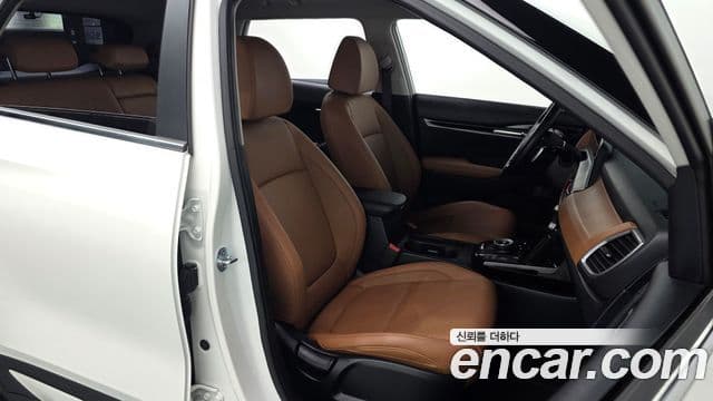 Kia Seltos 2023 — ფოტო 3/30