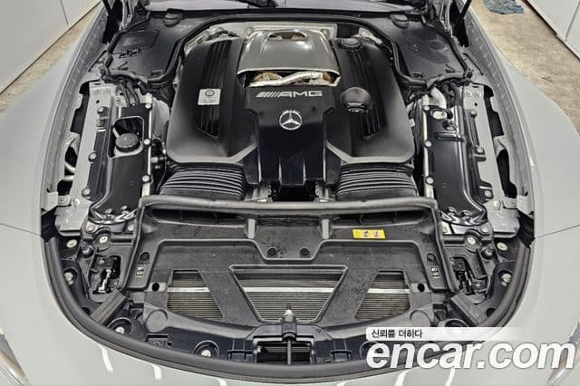Mercedes-Benz SL-Class 2024 — Photo 10/20