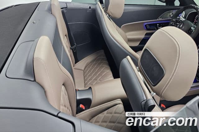 Mercedes-Benz SL-Class 2024 — Photo 18/20