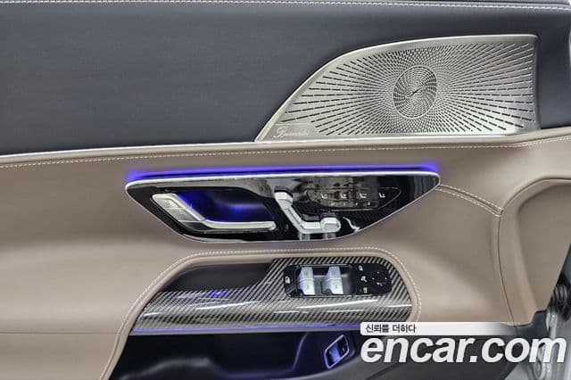 Mercedes-Benz SL-Class 2024 — Photo 16/20