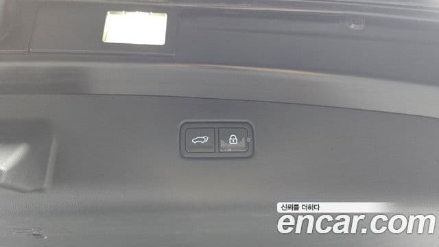 Genesis GV70 2021 — Photo 4/36