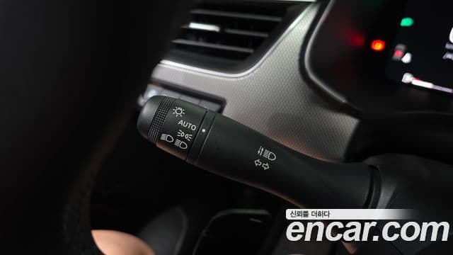 Renault Samsung Arkana 2025 — Şəkil 17/31