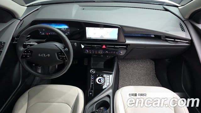 Kia Niro 2025 — Фото 7/20