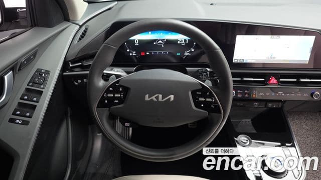 Kia Niro 2025 — Фото 13/20