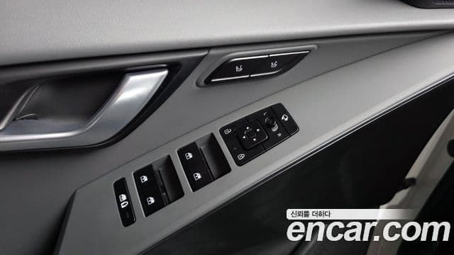 Kia Niro 2025 — Photo 29/31