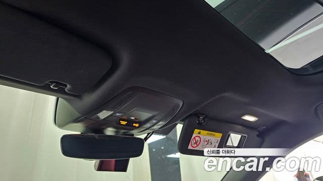 Porsche Taycan 2022 — Photo 11/32
