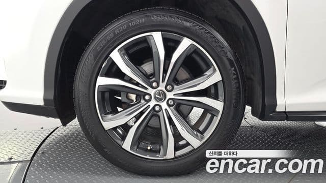 Lexus RX450h 2019 — Şəkil 17/20