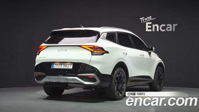 Kia Sportage 2022 — Фото 2/20