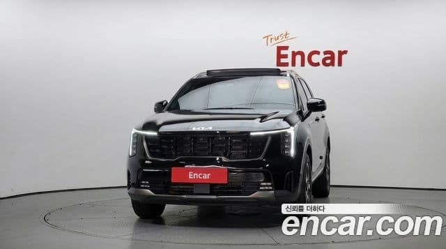 Kia Sorento 2023 — Фото 3/20