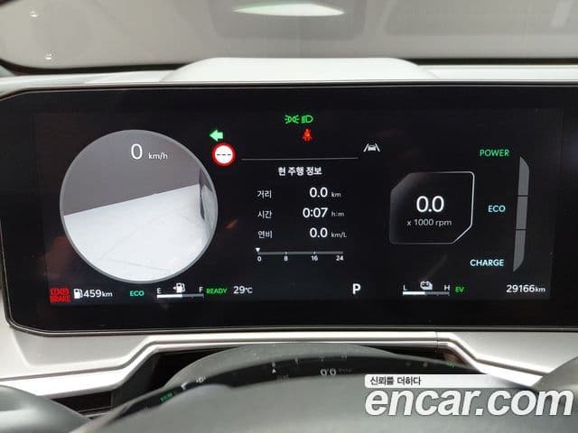 Kia Sorento 2023 — Фото 8/20