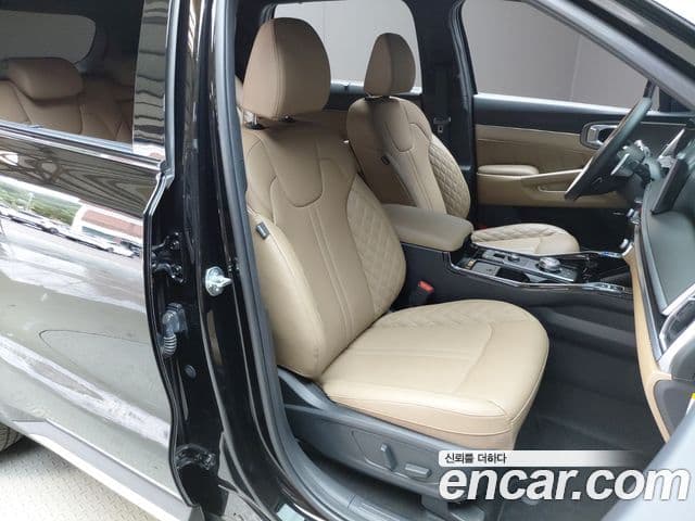 Kia Sorento 2023 — Şəkil 18/30