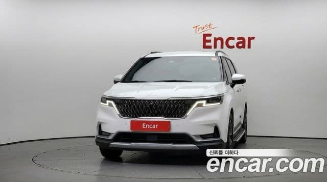 Kia Carnival 2022 — Фото 3/20