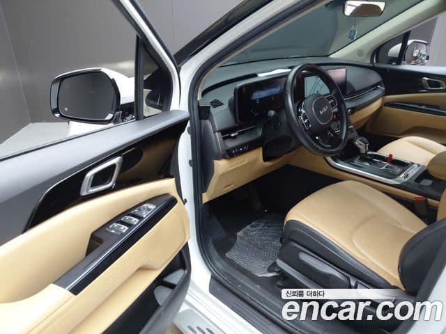 Kia Carnival 2022 — Фото 10/20