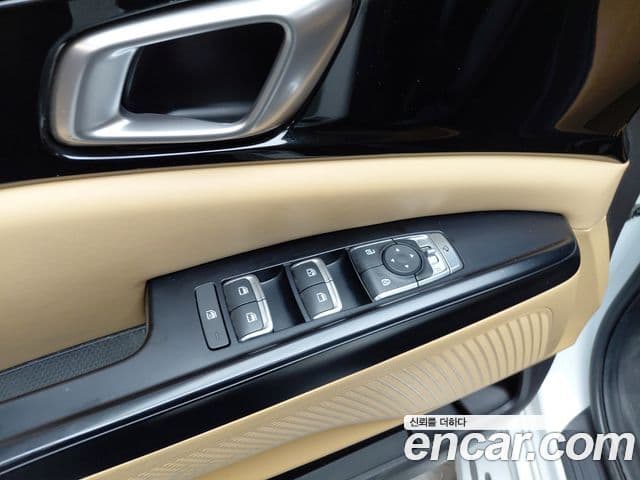 Kia Carnival 2022 — Фото 20/20