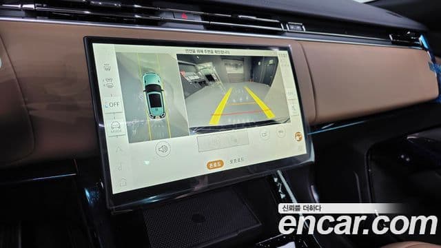 Land Rover Range Rover Sport 2026 — Фото 16/20