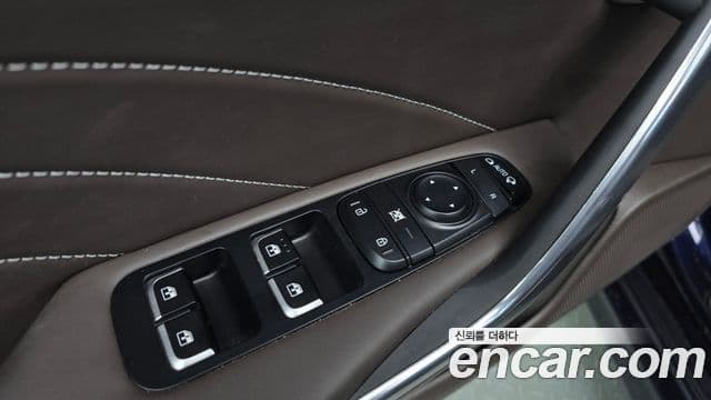Kia Stinger Meister 2023 — Photo 2/36