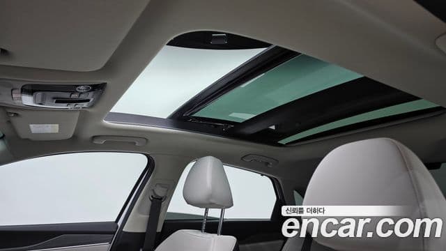 Kia K5 2025 — Photo 31/32