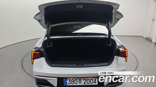 Kia K5 2025 — Photo 25/32
