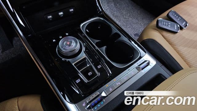 Kia Carnival 2022 — Фото 9/20