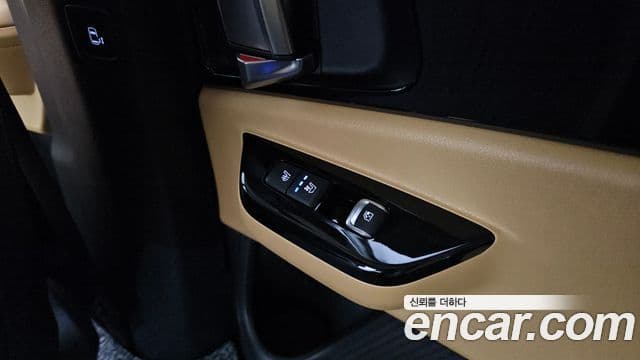 Kia Carnival 2022 — Фото 15/20