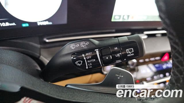 Kia Carnival 2022 — Фото 17/20