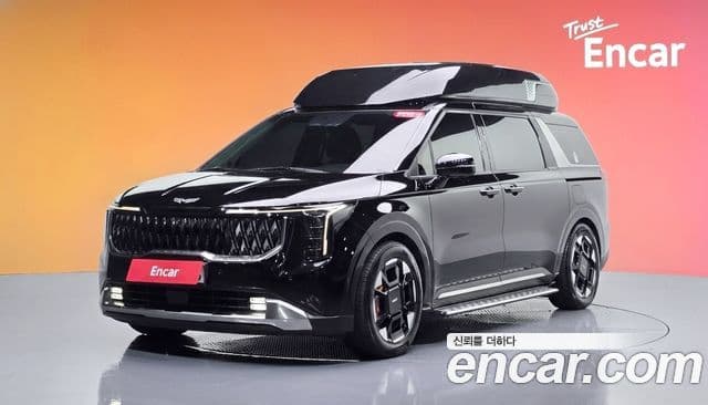 Kia Carnival 2024 — Фото 1/20