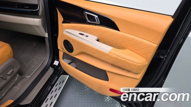 Kia Carnival 2024 — Photo 30/44