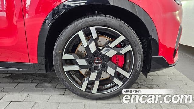 Mini Cooper S Countryman 2025 — Şəkil 19/35