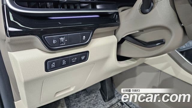 Kia Carnival 2025 — Photo 6/32
