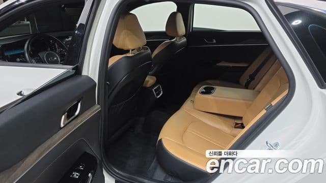 Kia K5 2021 — Photo 3/30