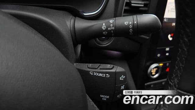 Renault Samsung SM6 2023 — ფოტო 16/32