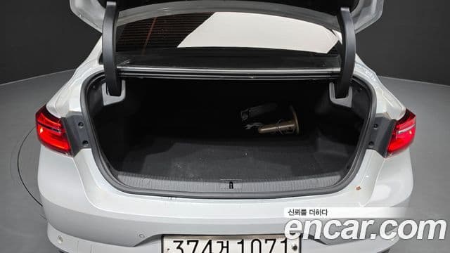 Renault Samsung SM6 2023 — ფოტო 7/32