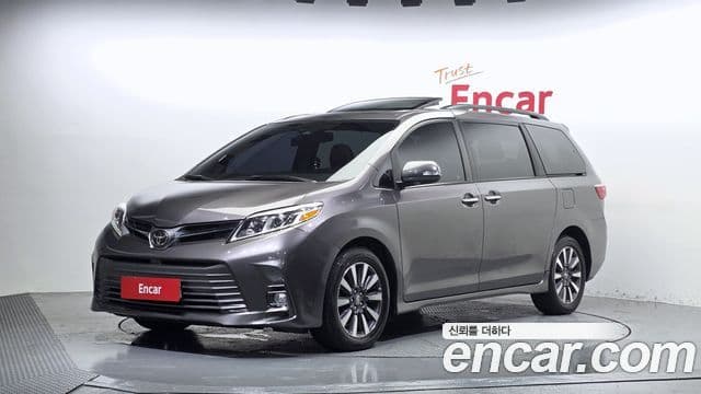 Toyota Sienna 2019 — Şəkil 6/20