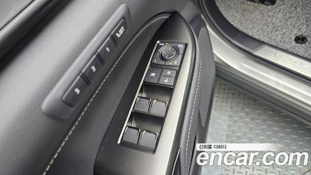 Lexus NX350h 2025 — Photo 15/34