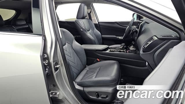 Lexus NX350h 2025 — Photo 33/34