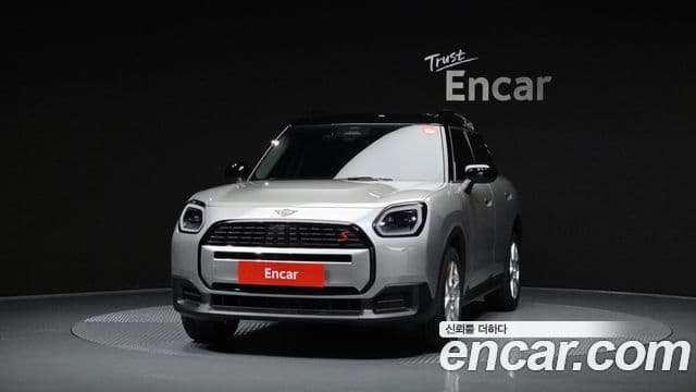 Mini Cooper S Countryman 2024 — Фото 2/20