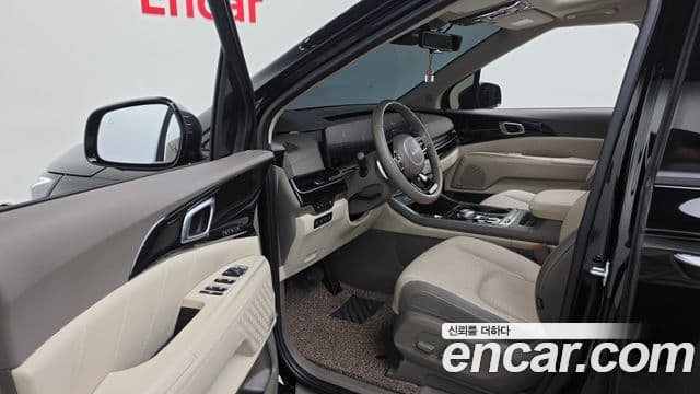 Kia Carnival 2024 — Фото 10/20