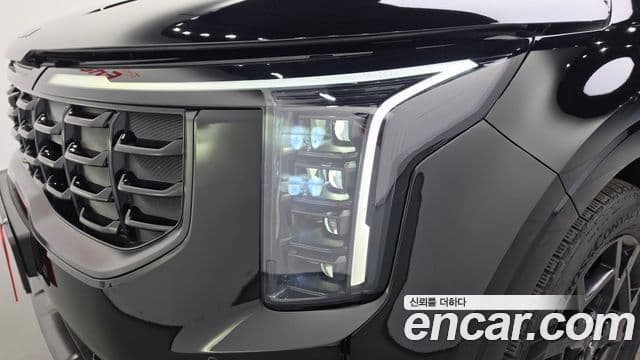 Kia Carnival 2024 — ფოტო 12/39