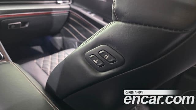 Genesis GV80 2021 — ფოტო 10/35
