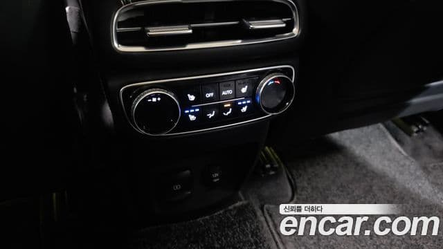 Genesis GV80 2021 — ფოტო 7/35